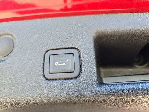 Used 2024 Chevrolet Equinox LT image 35