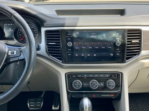 Used 2018 Volkswagen Atlas SEL image 44