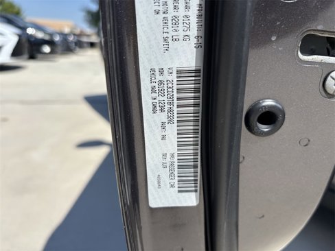 Used 2015 Dodge Challenger R/T Plus image 27