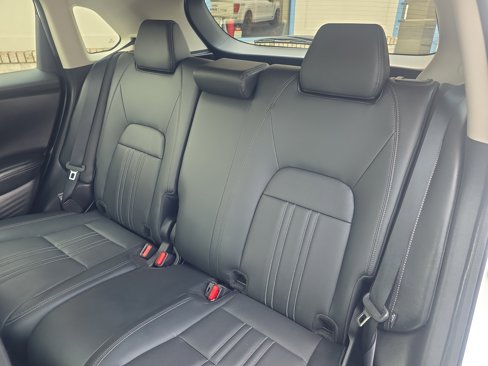 Used 2023 Honda HR-V EX-L image 17