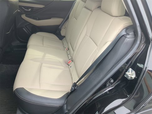 Used 2020 Subaru Outback Limited image 16