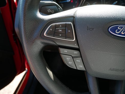 Used 2017 Ford Focus SE image 27