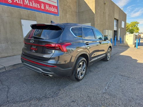 Used 2021 Hyundai Santa Fe SE image 7