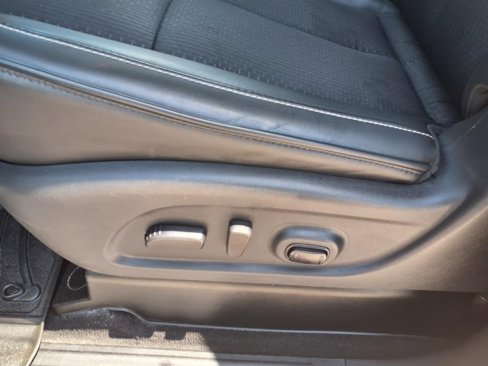 Used 2017 Nissan Titan PRO-4X image 24
