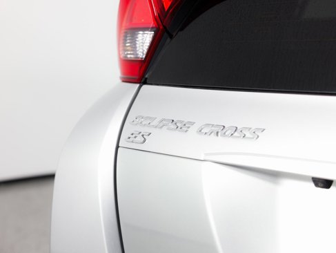Used 2020 Mitsubishi Eclipse Cross ES image 9