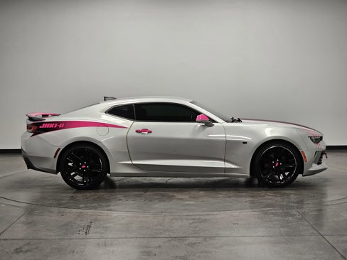 Used 2016 Chevrolet Camaro LT image 9