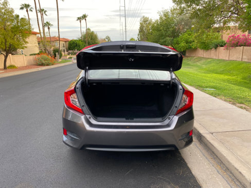 Used 2018 Honda Civic EX-T image 8