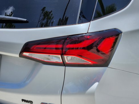 Used 2023 Chevrolet Equinox RS w/ RS Leather Package image 10