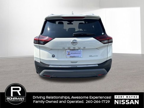 Used 2021 Nissan Rogue SL image 5