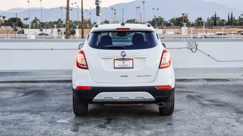 Used 2022 Buick Encore Preferred w/ Safety Package image 8