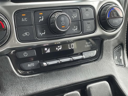 Used 2016 Chevrolet Tahoe LT image 29