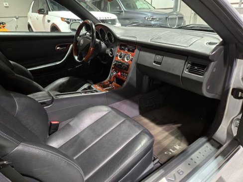 Used 2002 Mercedes-Benz SLK 320 image 25