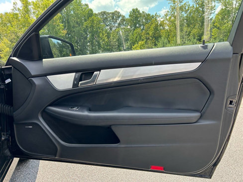 Used 2012 Mercedes-Benz C 250 Coupe image 18