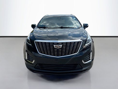 Used 2021 Cadillac XT5 Luxury image 2