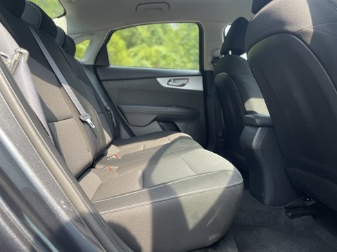 Used 2023 Kia Forte LXS image 19