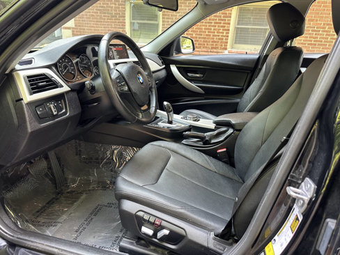 Used 2016 BMW 320i xDrive Sedan image 29