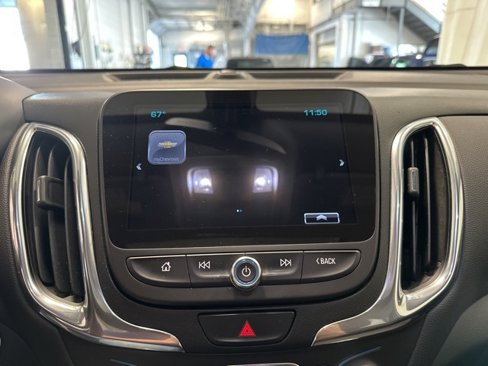 Used 2018 Chevrolet Equinox LT w/ Sun & Infotainment Package image 20