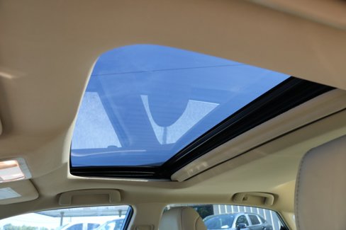 Used 2015 Toyota Avalon XLE Touring image 23