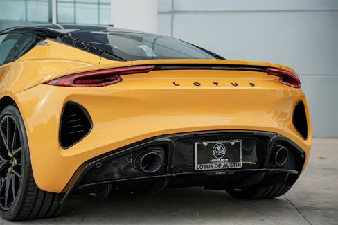 New 2025 Lotus Emira image 13