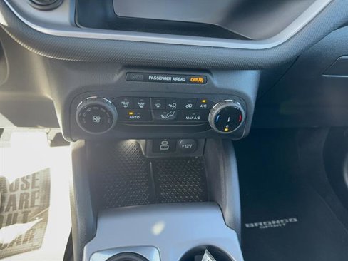 Used 2024 Ford Bronco Sport Big Bend image 9