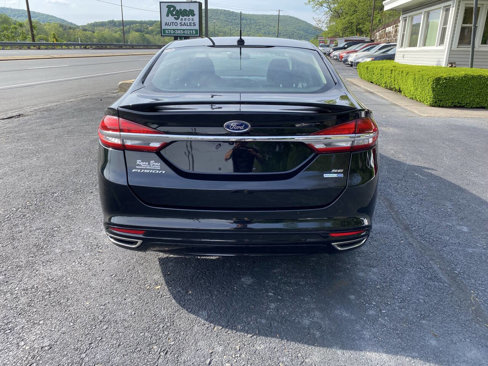 Used 2018 Ford Fusion SE w/ Equipment Group 201A image 8