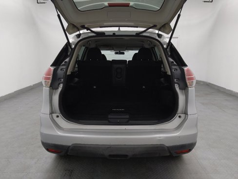 Used 2016 Nissan Rogue SV image 29