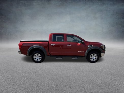 Used 2017 Nissan Titan SV image 13