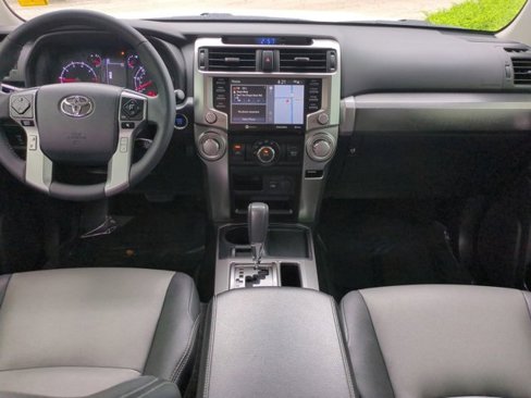 Used 2021 Toyota 4Runner SR5 Premium image 13