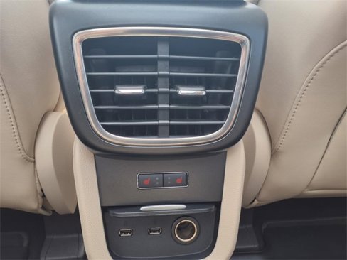 Used 2020 Lincoln Nautilus Reserve image 10