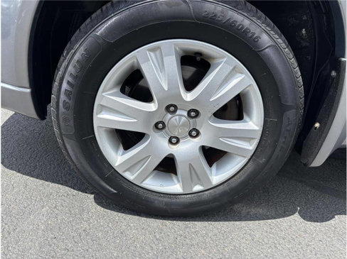 Used 2005 Subaru Outback 2.5i image 16