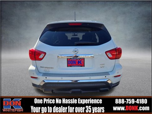 Used 2018 Nissan Pathfinder SV image 7