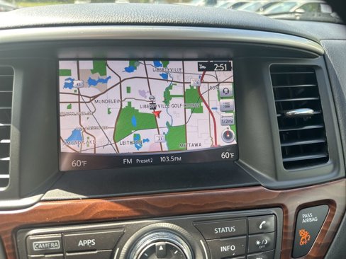 Used 2020 Nissan Pathfinder Platinum image 21