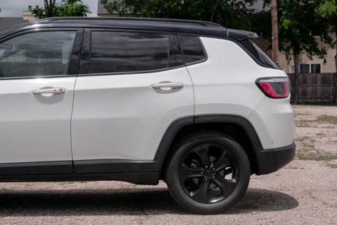Used 2019 Jeep Compass Latitude image 17