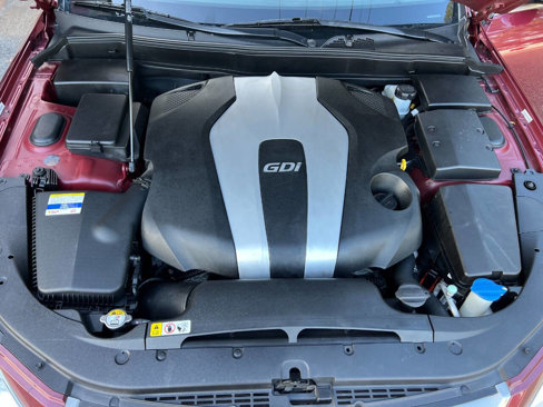 Used 2012 Hyundai Genesis 3.8 w/ Premium Pkg image 22