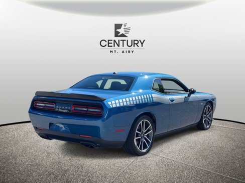 Used 2023 Dodge Challenger R/T image 2
