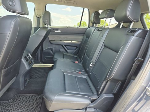 Used 2022 Volkswagen Atlas SE image 14