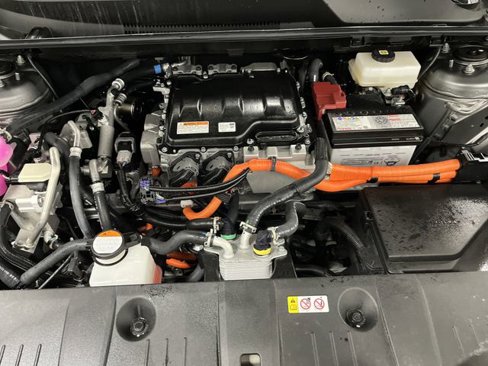 Used 2024 Toyota bZ4X XLE w/ Weather Package image 38