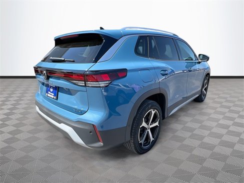 New 2025 Volkswagen Tiguan SE image 7