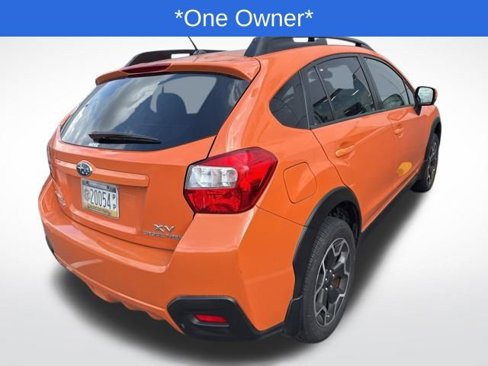 Used 2014 Subaru Crosstrek 2.0i Premium image 3