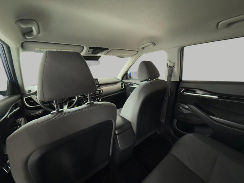 Used 2023 Kia Seltos LX image 23