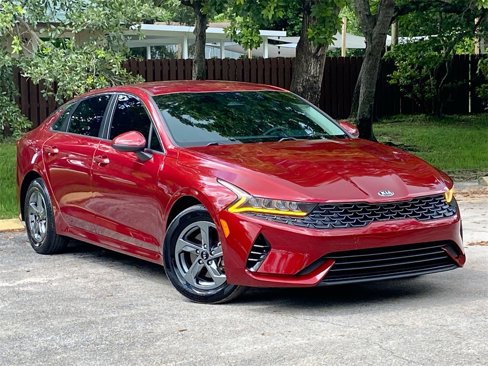 Used 2021 Kia K5 LXS image 3