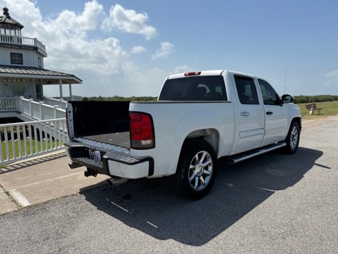 Used 2007 GMC Sierra 1500 Denali image 6