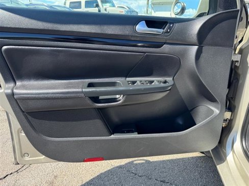 Used 2013 Volkswagen Jetta TDI image 20