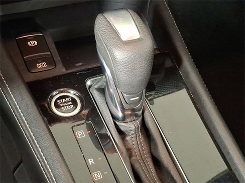 Used 2023 Nissan Kicks SV image 17