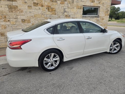 Used 2013 Nissan Altima 2.5 SL w/ Technology Pkg image 20