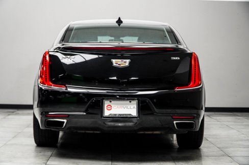 Used 2018 Cadillac XTS Luxury image 11