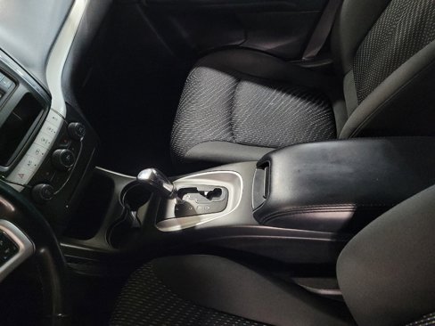 Used 2020 Dodge Journey SE w/ SE Popular Equipment Group image 26
