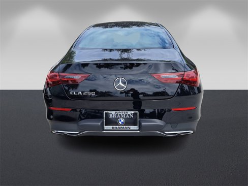 Used 2024 Mercedes-Benz CLA 250 image 4