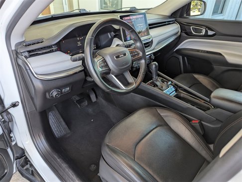 Used 2022 Jeep Compass Limited w/ Elite Group image 11