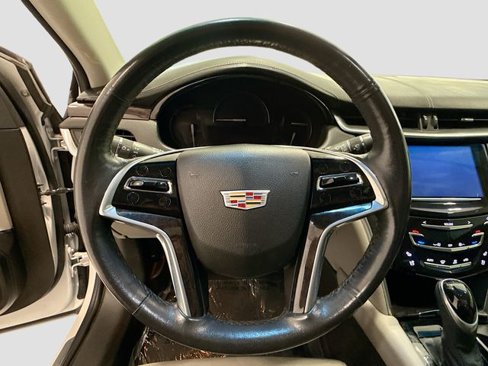 Used 2017 Cadillac XTS Luxury w/ Driver Awareness Package image 9